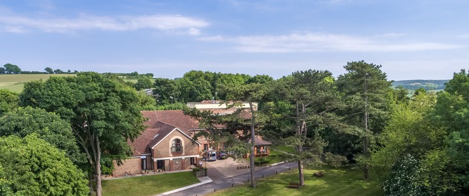 Hawthorne Trust Limited banner